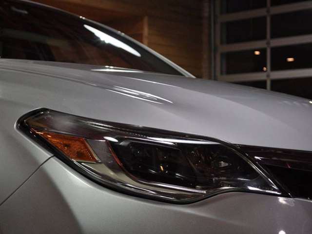 Toyota Avalon 2013 photo 25